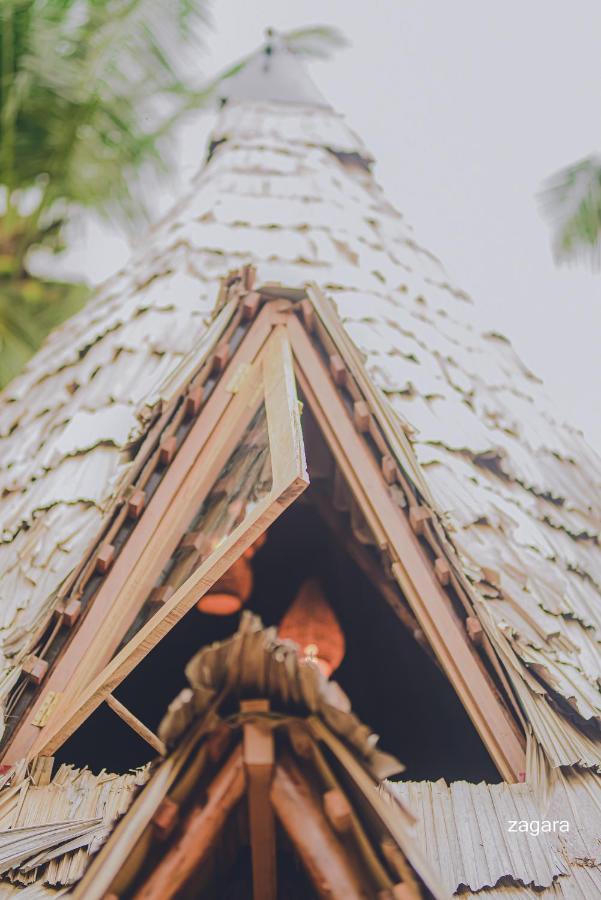 Turtle Wood Cabin Tangalle Luaran gambar